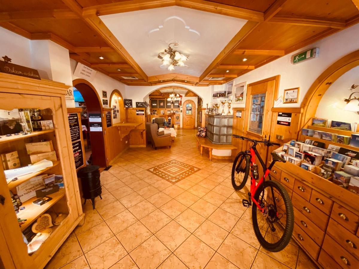 Hotel Standlhof Zillertal Удернс Екстер'єр фото