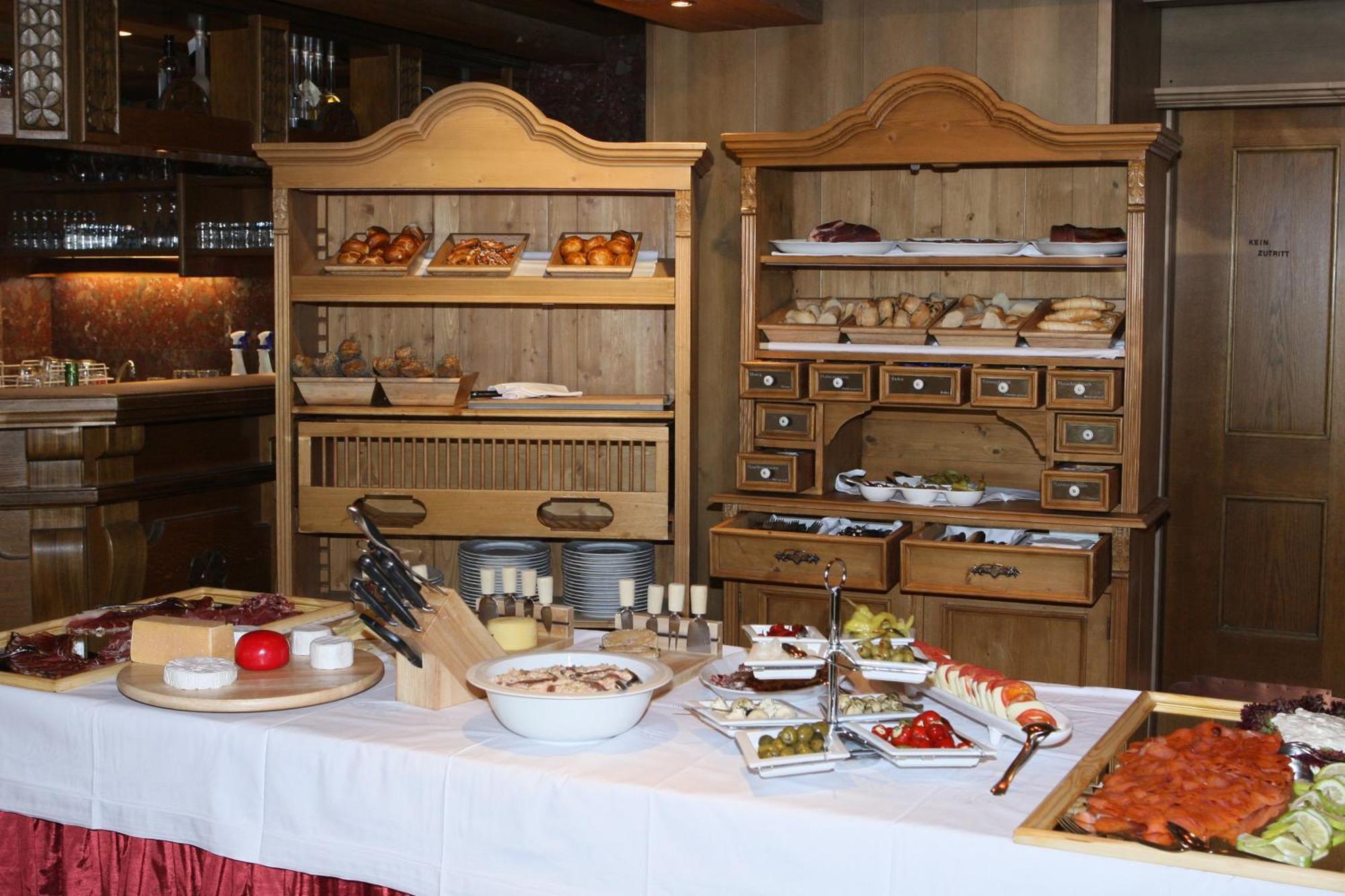 Hotel Standlhof Zillertal Удернс Екстер'єр фото