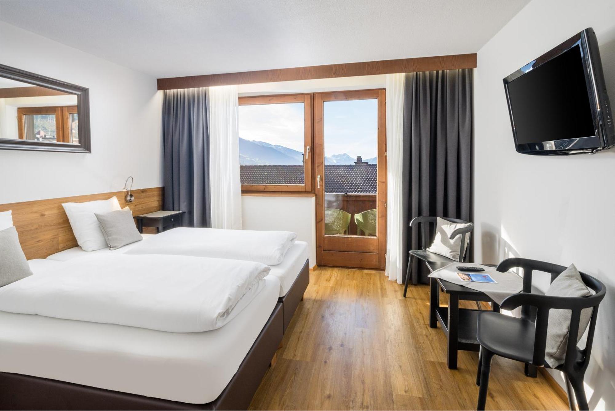 Hotel Standlhof Zillertal Удернс Екстер'єр фото