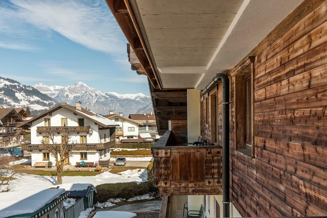 Hotel Standlhof Zillertal Удернс Екстер'єр фото
