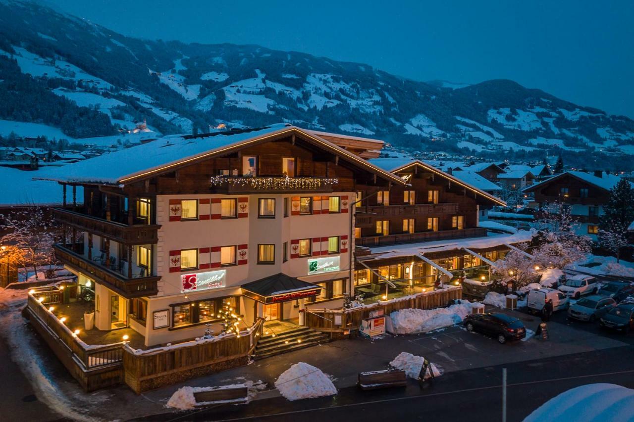Hotel Standlhof Zillertal Удернс Екстер'єр фото